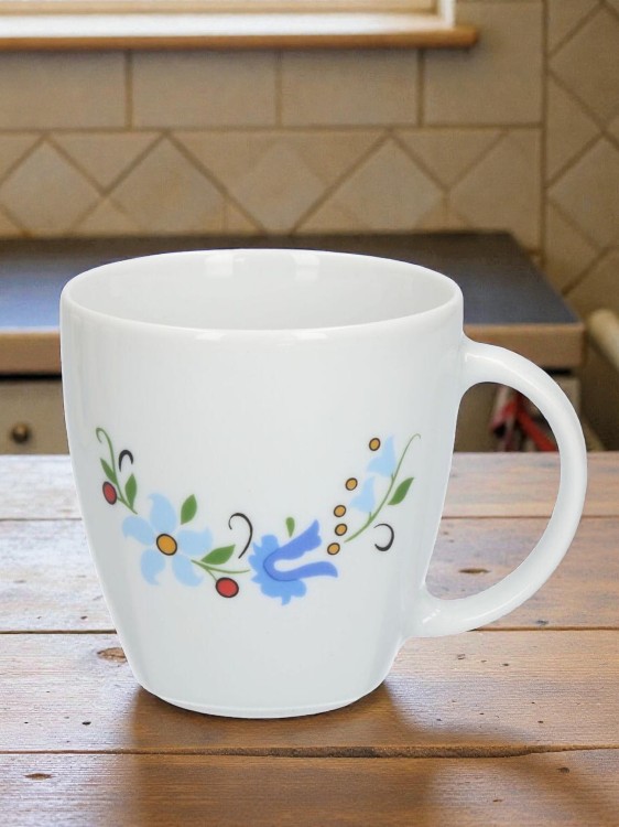 kaszubski-kubek-porcelana-lubiana-Wiktoria