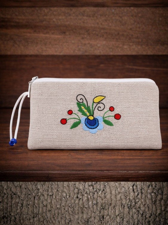 Kosmetyczka-kaszubska-recznie- haftowana-folk-ludowy.jpg