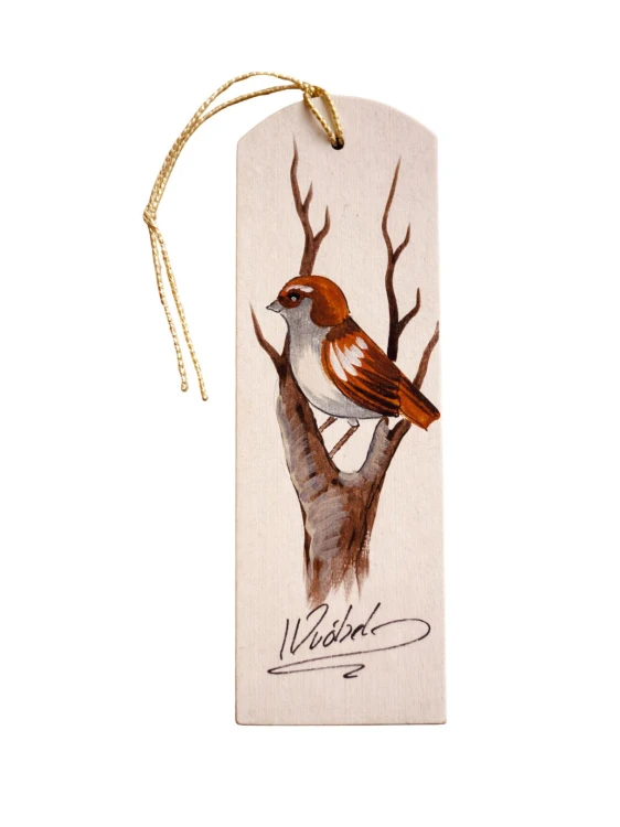 Zakladka-drewniana-z-ptaszkiem-wrobel-rekodzielo.jpg