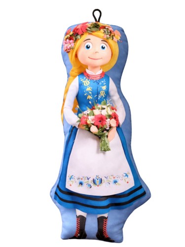 Maskotka-dekoracyjna- dziewczynka-w-stroju-kaszubskim-haft.jpg