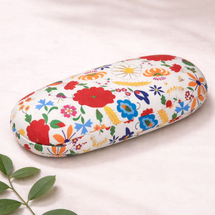 etui-na-okulary-kociewskie-hafty-biale