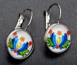 kolczyki-kaszubskie-palmeta-biala-bigle-angielskie