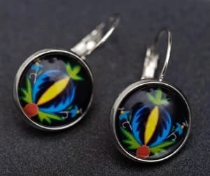 Kolczyki-kaszubskie-owoc-granatu-czarny-bigle-angielskie