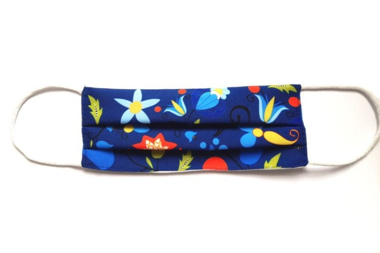 maseczka-na-twarz-kaszubski-haft.jpg