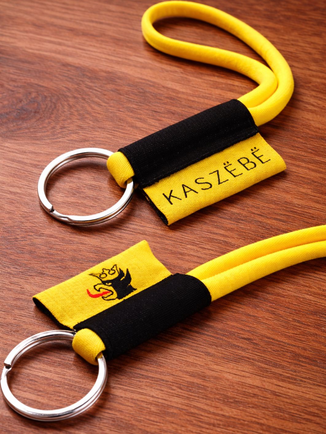 Brelok-Smycz-Kaszebe-smycz-do-kluczy.jpg